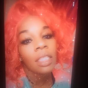 Meet your Posher, Malika